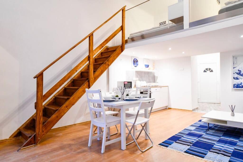 Cosy Two Bedroom Flat In Rottenbiller Str,Sky Budapešť Exteriér fotografie